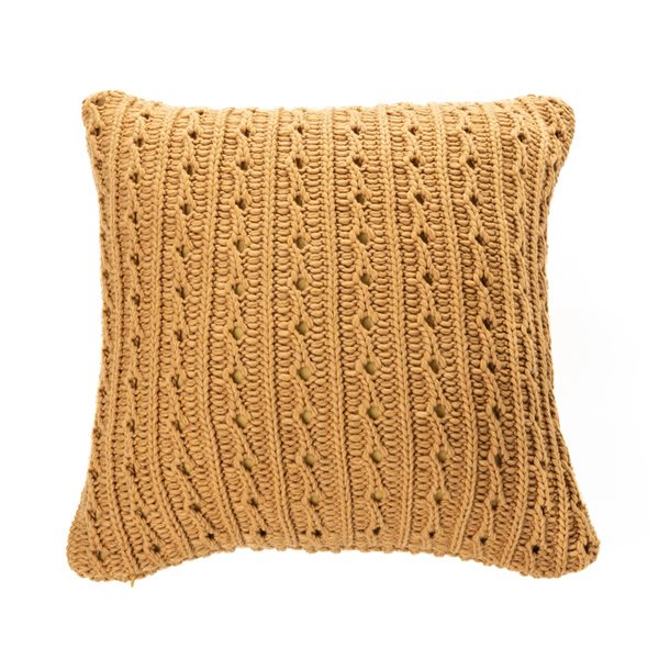 Coussin en tricot jaune moutarde DALIDA ( 18'' X 18'') - Par Brunelli coussins  ,disponible chez Literie-Déco et moi 