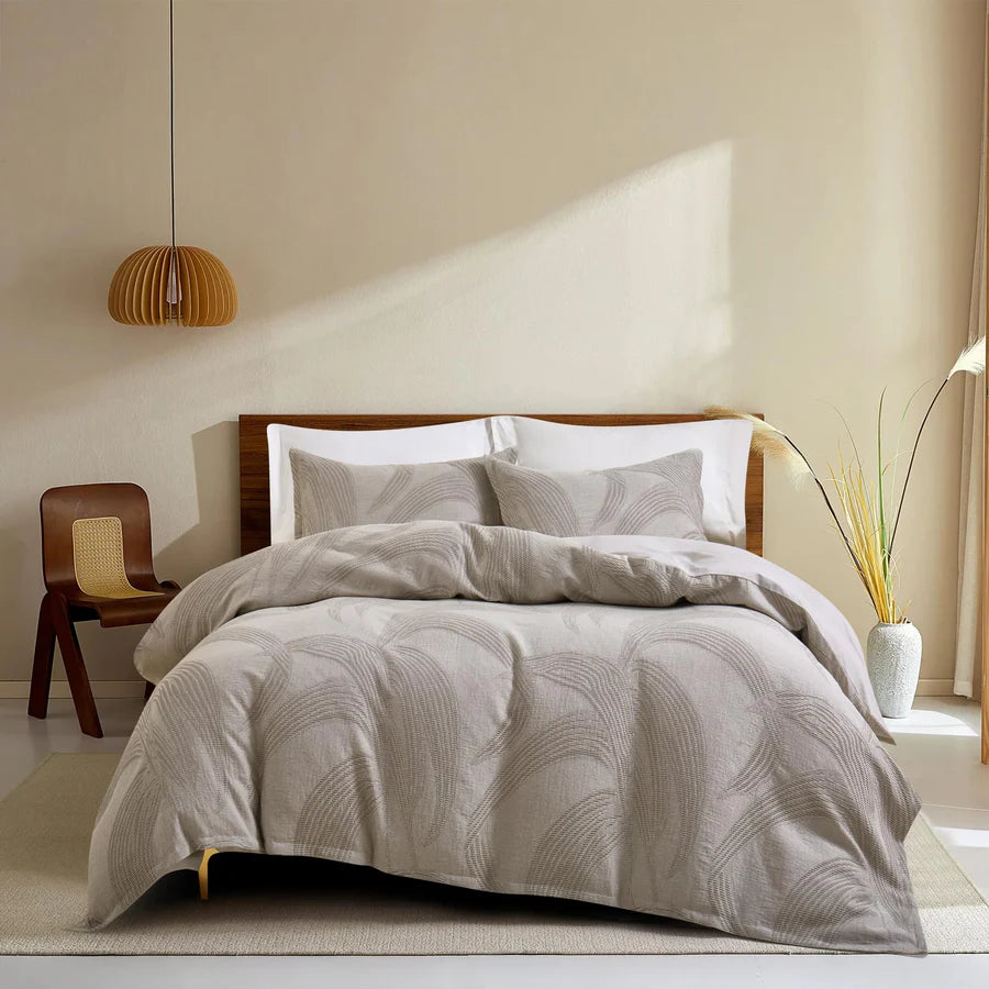Ensemble douillette motifs feuilles Aurora Jacquard ( Taupe ) - Douillette NS - Literie-Déco et moi 