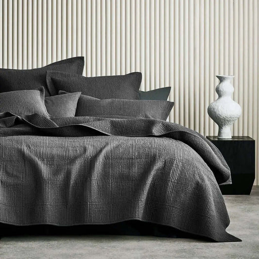 Ensemble de couvre-lit  GRID ( 3 teintes disponibles ) - Couvre-lit Daniadown - Literie-Déco et moi 