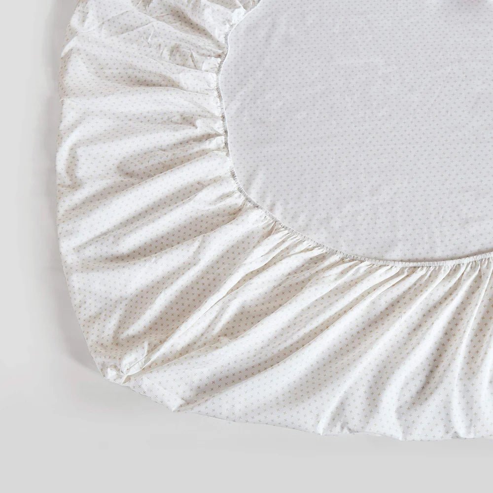 Ensemble de draps en coton motifs de croix ( Sable ) - Draps Literie & Déco et moi - $159.99! Literie-Déco et moi 