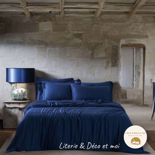 Ensemble de draps en rayonne de bambou ( Marine)- Collection Literie-Déco et Moi de LITERIE & DÉCO ET MOI – PRODUIT de qualité chez Literie & Déco et Moi