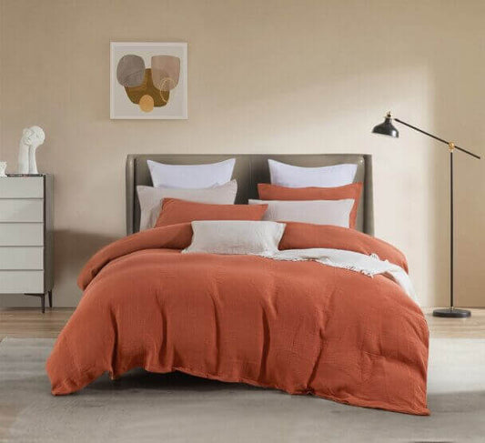 Ensemble de housse de couette CRINKLE ( Terracotta ) Housse de couette  ,disponible chez Literie-Déco et moi 