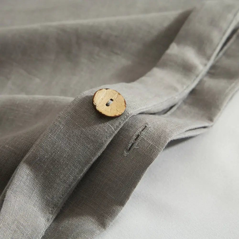 Ensemble de housse de couette en 100% lin français ( Gris Fossile ) Housse de couette  ,disponible chez Literie-Déco et moi 