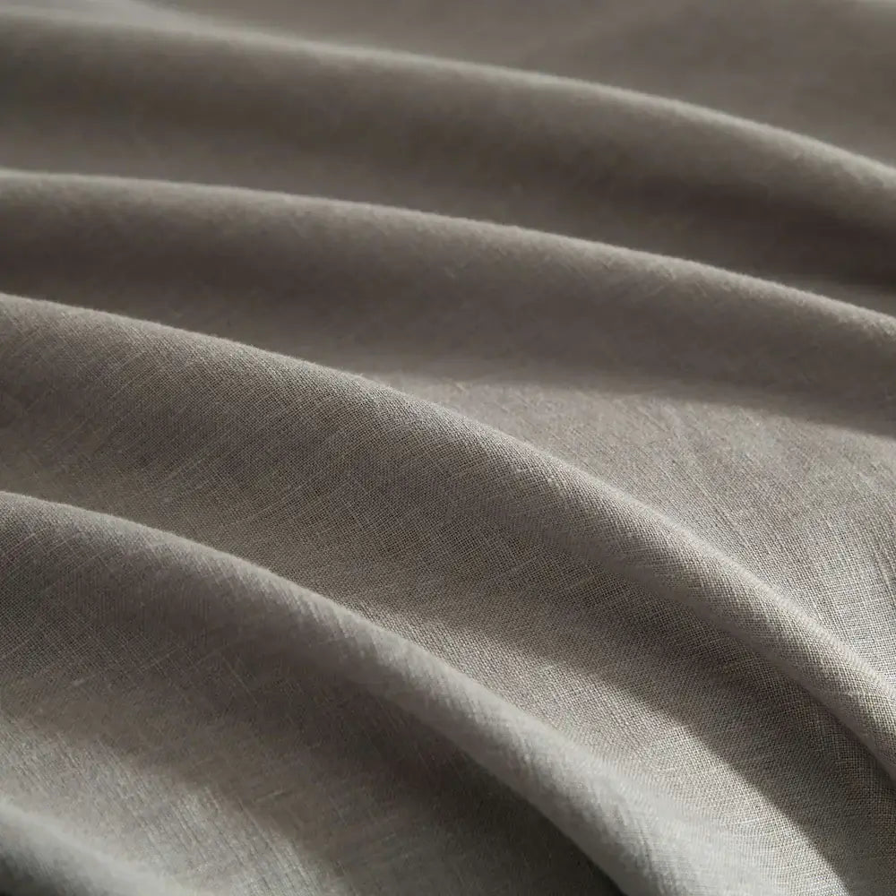 Ensemble de housse de couette en 100% lin français ( Gris Fossile ) Housse de couette  ,disponible chez Literie-Déco et moi 