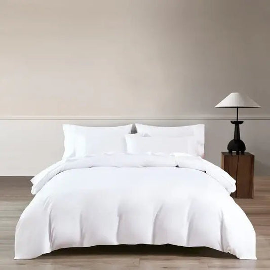Ensemble de housse de couette en coton PIMA ( 400 fils )- Blanc Housse de couette  ,disponible chez Literie-Déco et moi 