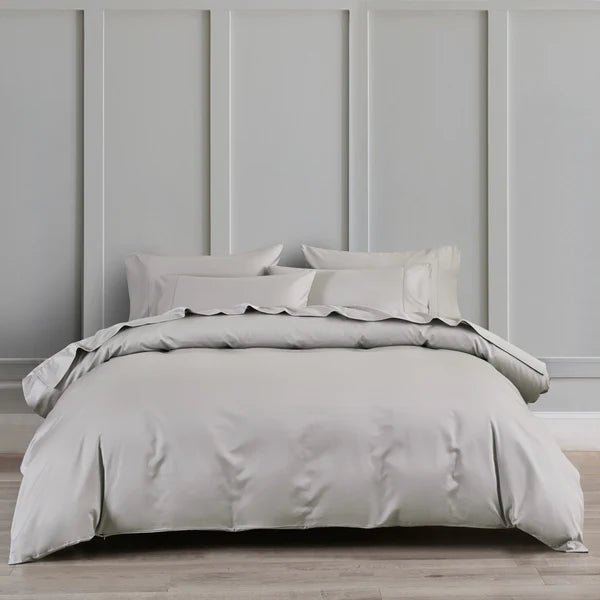 Ensemble de housse de couette en coton PIMA ( 400 fils )- Gris argent Housse de couette  ,disponible chez Literie-Déco et moi 