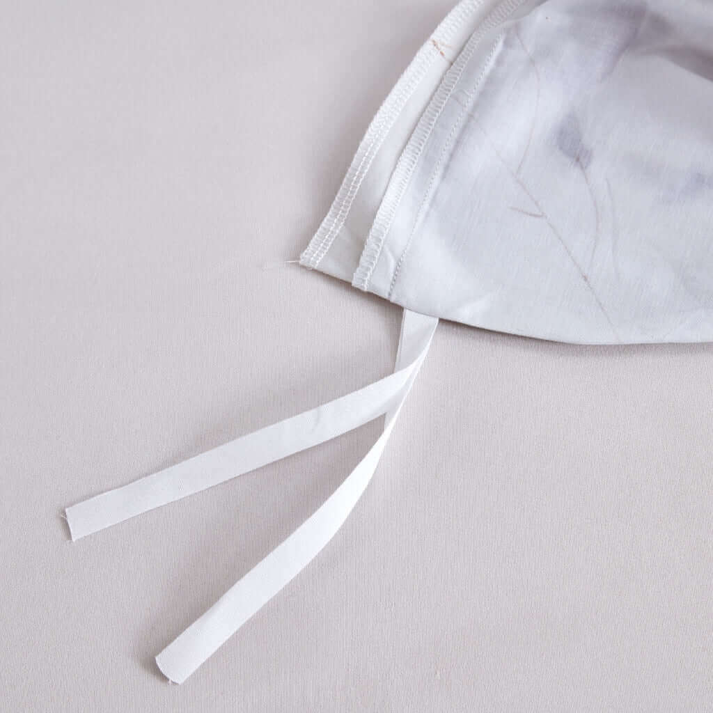 Ensemble de housse de couette MAKI ( le fond est blanc cassé ) - Housse de couette Daniadown - Literie-Déco et moi 