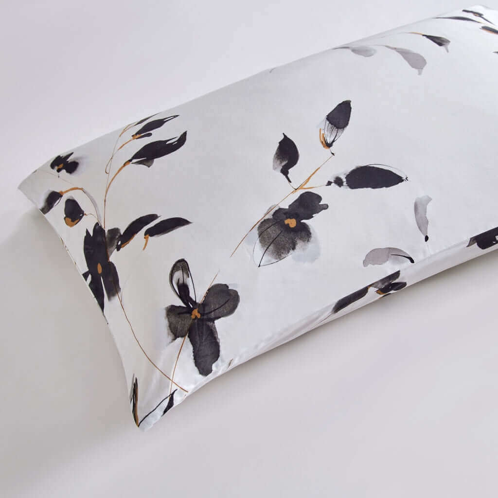 Ensemble de housse de couette MAKI ( le fond est blanc cassé ) - Housse de couette Daniadown - Literie-Déco et moi 