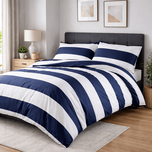 Ensemble de housse de couette rayée ANIA (Marine) - Housse de couette Literie-Deco & moi - $159.99! Literie-Déco et moi 