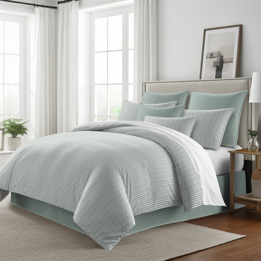 (Fait au Canada)- Ensemble 3 pièces- Walker Check ( Sauge ) - Par Colcha Linens - Douillette, Couvre-lit, Housse de couette Colcha Linens - $419.99! Literie-Déco et moi 