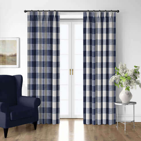 FAIT AU CANADA- Ensemble 3 pièces- WALKER BUFFALO (Indigo) - Par Colcha Linens Douillette, Couvre-lit, Housse de couette  ,disponible chez Literie-Déco et moi 