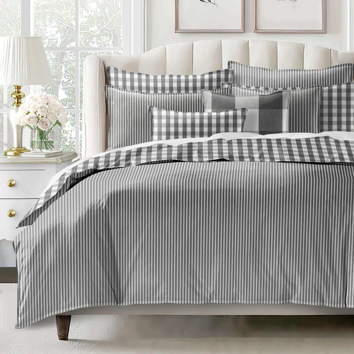 FAIT AU CANADA-Ensemble 8 pieces-WALKER RAYÉ (Gris) -Par Colcha Linens Douillette, Couvre-lit, Housse de couette  ,disponible chez Literie-Déco et moi 