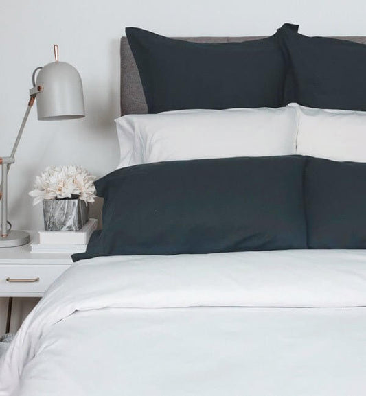 ( Fait au Canada ) Ensemble de housse de couette en flanelle de velours - Housse de couette Cuddle Down - $309.99! Literie-Déco et moi