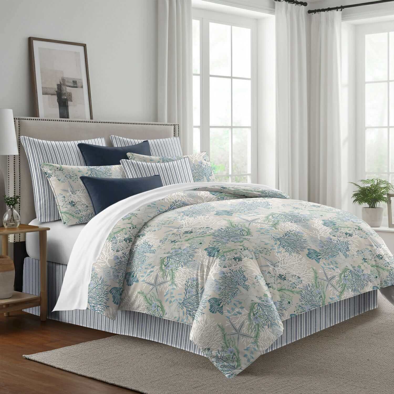 FAIT AU CANADA-Ensemble de literie SOUS LA MER OCÉAN-Par Colcha Linens Douillette, Couvre-lit, Housse de couette  ,disponible chez Literie-Déco et moi 