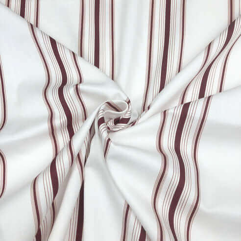 FAIT AU CANADA - Modèle AUGUST STRIPE ( Merlot ) - Par Colcha Linens - Literie - Déco et moi