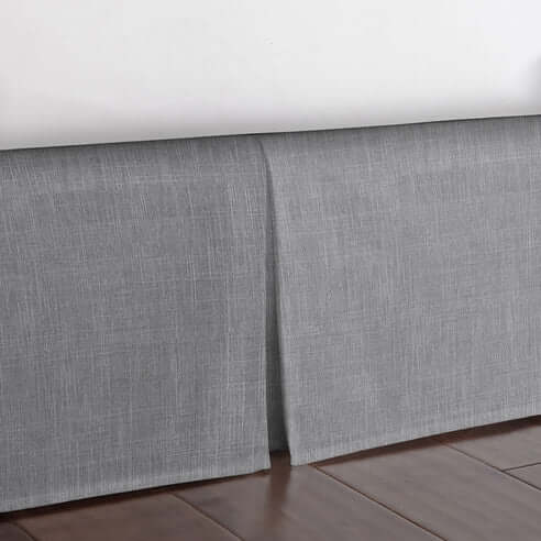 FAIT AU CANADA- Modèle BATTERSEA ( Gris ) - Par Colcha Linens Douillette, Couvre-lit, Housse de couette  ,disponible chez Literie-Déco et moi 
