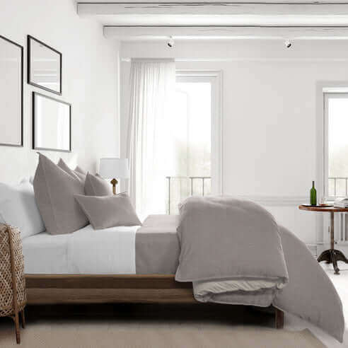 FAIT AU CANADA - Modèle BATTERSEA ( Taupe ) - Par Colcha Linens - Literie - Déco et moi