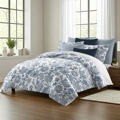 FAIT AU CANADA- Modèle BRONTE  ( Bleu ) - Par Colcha Linens Douillette, Couvre-lit, Housse de couette  ,disponible chez Literie-Déco et moi 