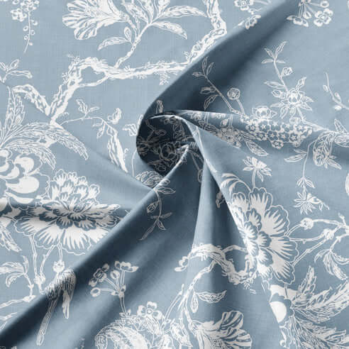 FAIT AU CANADA- Modèle ELMWOOD ( Bleu ) - Par Colcha Linens Douillette, Couvre-lit, Housse de couette  ,disponible chez Literie-Déco et moi 