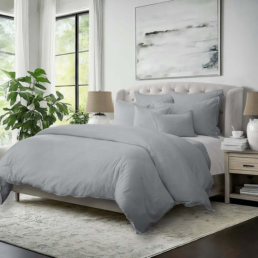 FAIT AU CANADA-Modèle ELSIE (Gris) -Par Colcha Linens Douillette, Couvre-lit, Housse de couette ,disponible chez Literie-Déco et moi