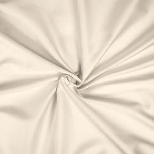 FAIT AU CANADA- Modèle EVERLEIGH ( Ivoire ) - Par Colcha Linens Douillette, Couvre-lit, Housse de couette  ,disponible chez Literie-Déco et moi 