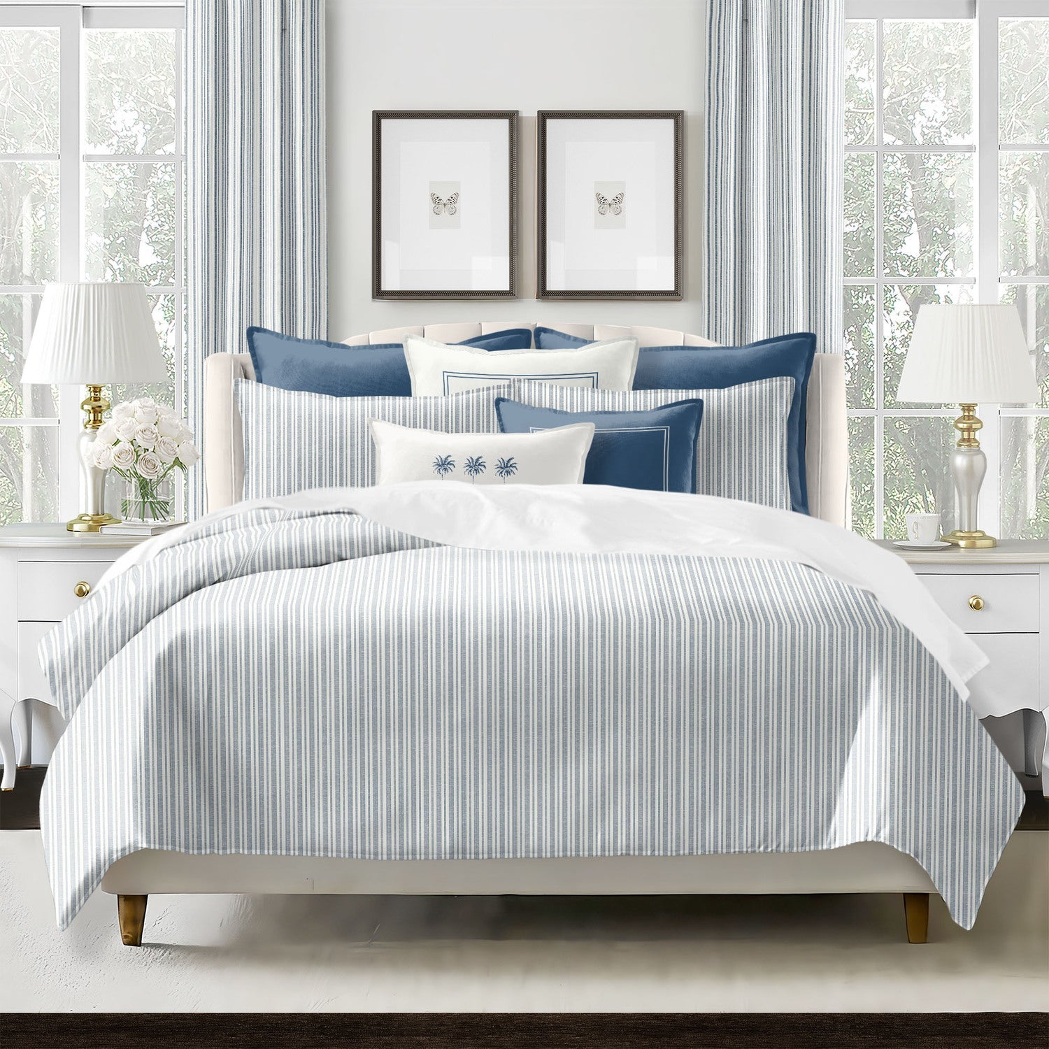 FAIT AU CANADA- Modèle RAYURES DU PACIFIQUE  ( Bleu ) - Par Colcha Linens Douillette  ,disponible chez Literie-Déco et moi 