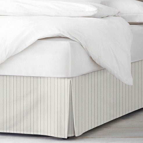 FAIT AU CANADA - Modèle RAYURES DU PACIFIQUE ( Beige ) - Par Colcha Linens - Literie - Déco et moi