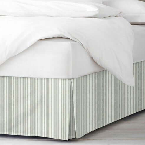 FAIT AU CANADA-Modèle RAYURES DU PACIFIQUE (Vert) -Par Colcha Linens - Douillette Colcha Linens - $389.99! Literie-Déco et moi 