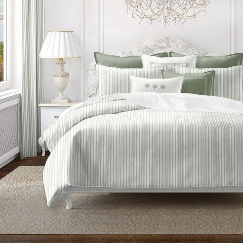 FAIT AU CANADA-Modèle RAYURES DU PACIFIQUE (Vert) -Par Colcha Linens Douillette  ,disponible chez Literie-Déco et moi 