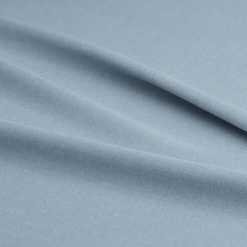 FAIT AU CANADA- Modèle SHAY BLEU UNI - Par Colcha Linens Douillette, Couvre-lit, Housse de couette  ,disponible chez Literie-Déco et moi 