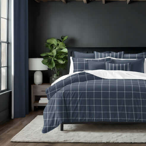 FAIT AU CANADA- Modèle SHAY BROAD ( A carreaux marine ) - Par Colcha Linens - Douillette, Couvre-lit, Housse de couette Colcha Linens - Literie-Déco et moi 