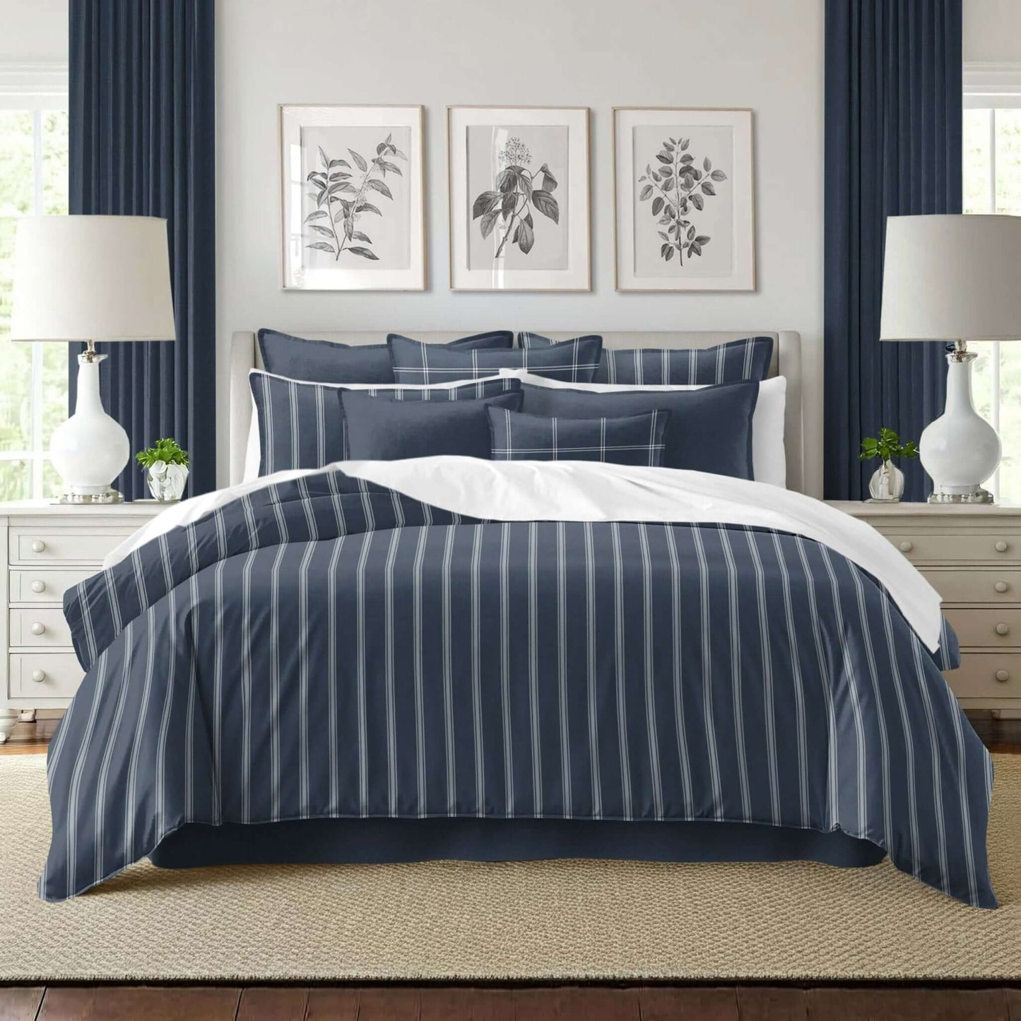 FAIT AU CANADA- Modèle  SHAY BROAD ( Rayé marine) - Par Colcha Linens - Douillette, Couvre-lit, Housse de couette Colcha Linens - Literie-Déco et moi 