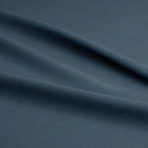 FAIT AU CANADA- Modèle SHAY MARINE UNI - Par Colcha Linens Douillette, Couvre-lit, Housse de couette  ,disponible chez Literie-Déco et moi 