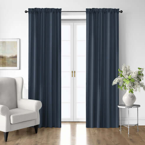 FAIT AU CANADA- Modèle SHAY MARINE UNI - Par Colcha Linens Douillette, Couvre-lit, Housse de couette  ,disponible chez Literie-Déco et moi 