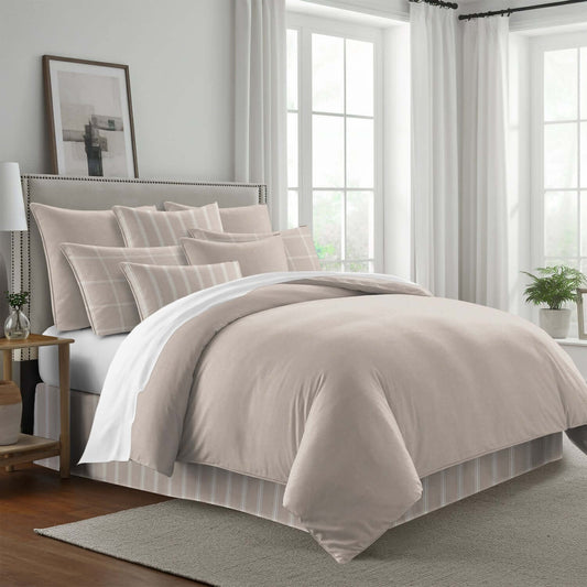FAIT AU CANADA- Modèle SHAY NATUREL UNI - Par Colcha Linens Douillette, Couvre-lit, Housse de couette  ,disponible chez Literie-Déco et moi 
