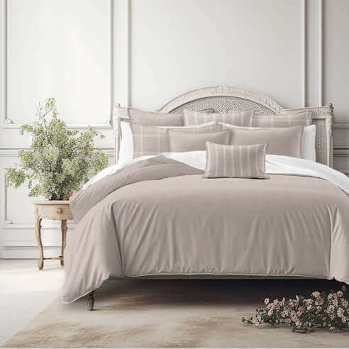 FAIT AU CANADA- Modèle SHAY NATUREL UNI - Par Colcha Linens - Douillette, Couvre-lit, Housse de couette Colcha Linens - Literie-Déco et moi 