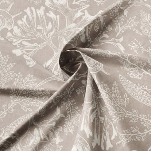 FAIT AU CANADA- Modèle SHELLABRATE ( Naturel ) - Par Colcha Linens Douillette, Couvre-lit, Housse de couette  ,disponible chez Literie-Déco et moi 