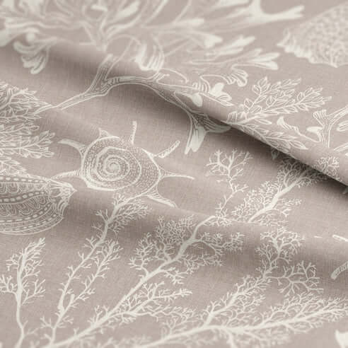 FAIT AU CANADA- Modèle SHELLABRATE ( Naturel ) - Par Colcha Linens Douillette, Couvre-lit, Housse de couette  ,disponible chez Literie-Déco et moi 