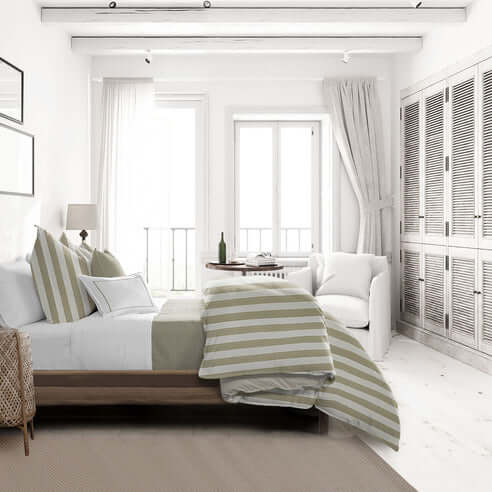 FAIT AU CANADA- Modèle WAVE RUNNER ( Sable ) - 5 PIECES-  Par Colcha Linens Douillette, Couvre-lit, Housse de couette  ,disponible chez Literie-Déco et moi 