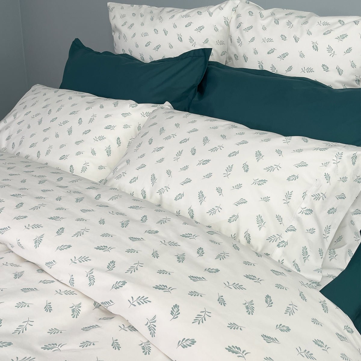 (Fait au Canada)Drap housse ELLA- Par Cuddle Down - DRAPS Cuddle Down - $69.99! Literie-Déco et moi 