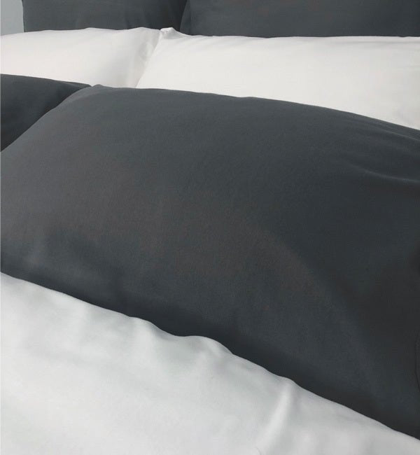 (Fait au Canada)Draps en flanelle de velours Housse de couette  ,disponible chez Literie-Déco et moi 