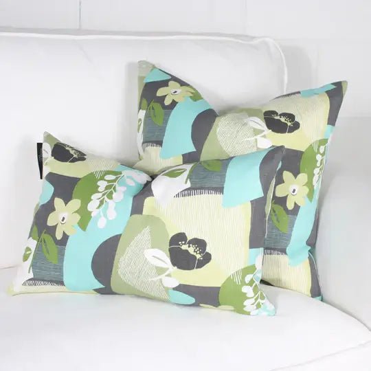( Fait au Québec ) - Coussin CÉLIA Coussins  ,disponible chez Literie-Déco et moi 