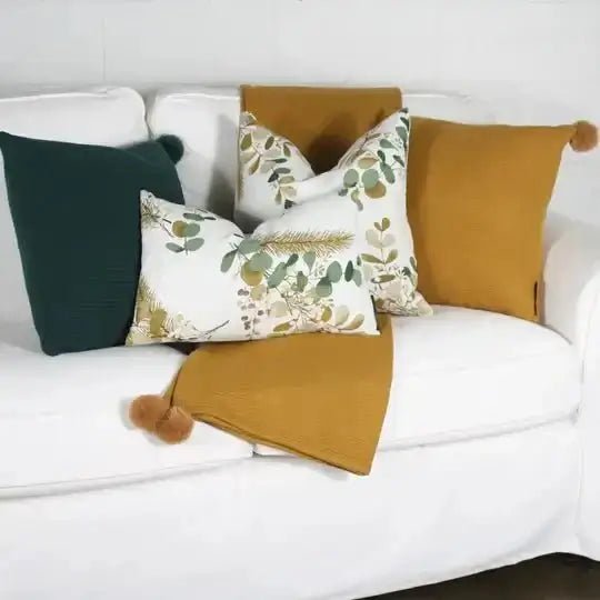( Fait au Québec ) - Coussin EUCALYPTUS ( Jaune ) - Coussins Accent mode - $49.95! Literie-Déco et moi 