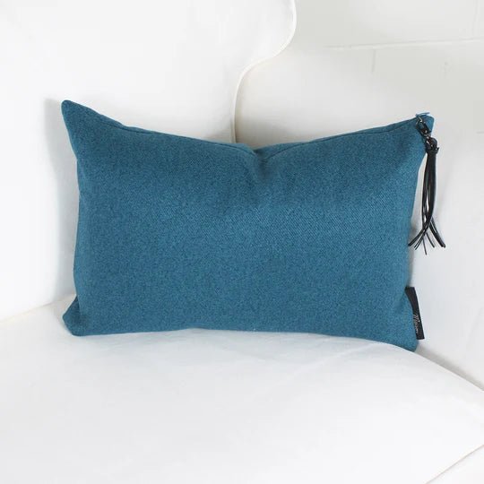 ( Fait au Québec ) - Coussin Heidi  ( 11 teintes disponibles ) - Coussins Accent mode - $44.99! Literie-Déco et moi 
