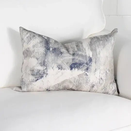 ( Fait au Québec ) - Coussin MICHIGAN Coussins  ,disponible chez Literie-Déco et moi 
