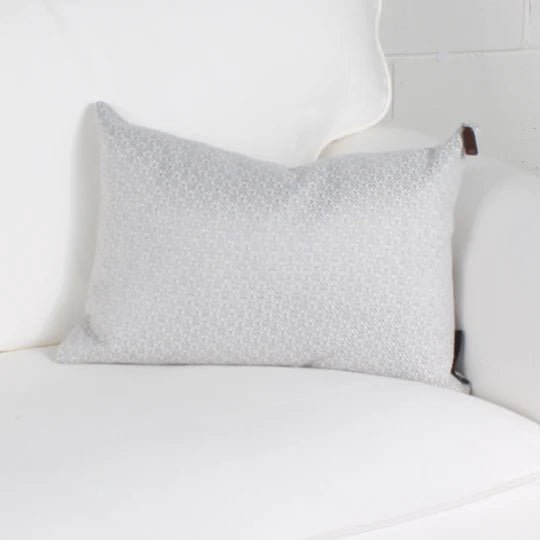 ( Fait au Québec ) - Coussin NORDIC (7 teintes disponibles ) - Literie - Déco et moi