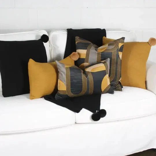 ( Fait au Québec ) - Coussin RÉTRO - Literie - Déco et moi