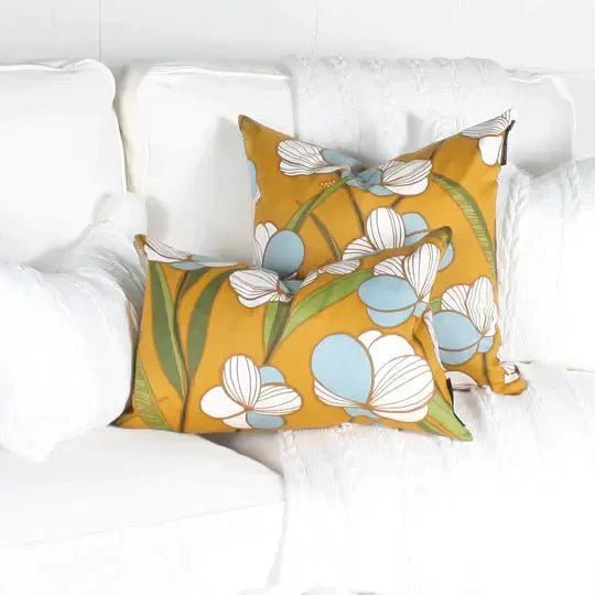 ( Fait au Québec ) Coussin SAFRAN ( 2 formats disponibles) - Literie - Déco et moi