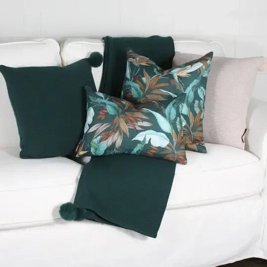 ( Fait au Québec ) - Coussin VISTA Coussins  ,disponible chez Literie-Déco et moi 