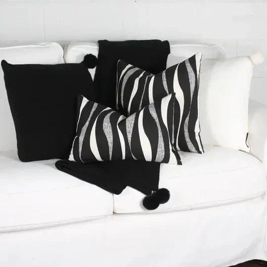 ( Fait au Québec ) - Coussin WAVES - Literie - Déco et moi